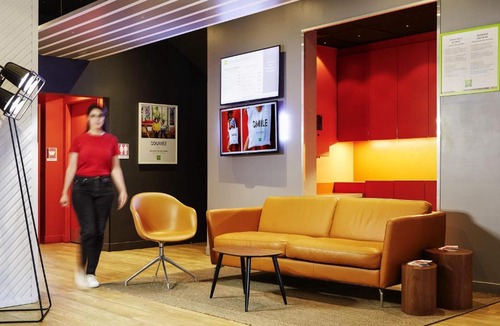 Gare Hotel | Ibis Styles Paris Massena Olympiades