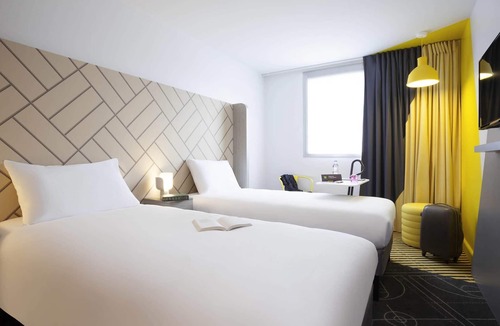 Gare Hotel | ibis Styles Paris Massena Olympiades