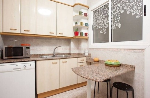 el Fort Pienc Apartment | Ideal location right between the old town and La Sagrada Familia 6 ppl!