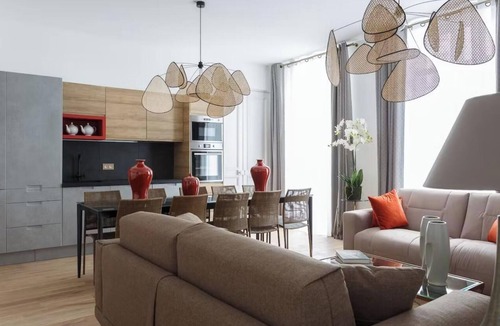 Strasbourg -Saint-Denis Apartment | IMMERSE YOURSELF IN PARISIAN CULTURE IN THE BUSTLING LE MARAIS-RUE SAINT-MARTIN