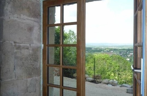 Strenquels House | IN A VERY NICE VILLAGE 4 travellers