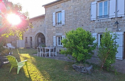 La Villetelle House | In the Footsteps of the Creuse Masonry Masters