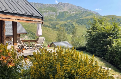 Montgellafrey Ski Chalet | INDEPENDENT COTTAGE CHARM (you occupy the entire chalet) 3 *