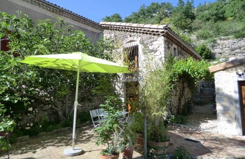 Alissas House | Independent gîte in an old silk mill