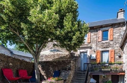 Castelnau-Pegayrols House | Inn Castelnau-Pégayrols, 3 bedrooms, 6 people