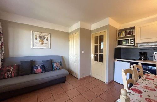Les Issambres Apartment | IS100-105 LES ISSAMBRES Studio cabine 4 couchages avec Piscine et parking