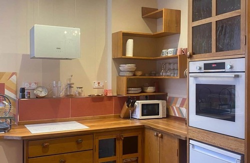Bagneres-de-Luchon House | Jasmine joli chapeau A la montagne