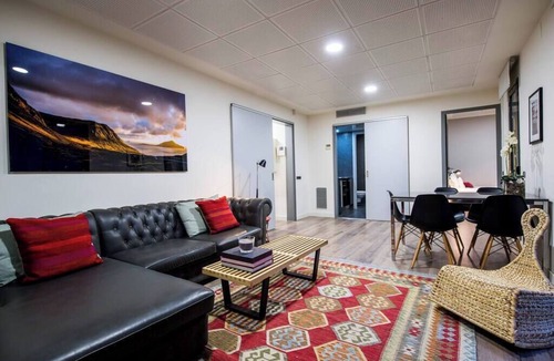 Sant Gervasi Apartment | JIB - Two Bedroom Apartment