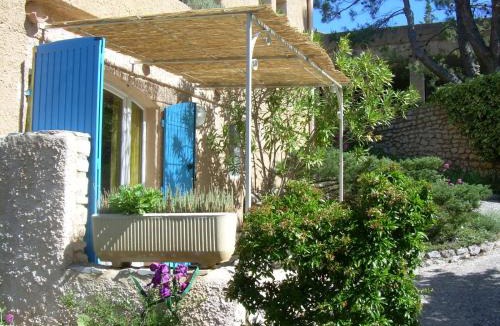 Mollans-sur-Ouveze House | Joli petit appartement Hameau de la Garrigue à Mollans sur Ouvèze