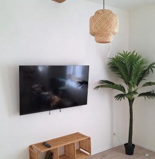 La Gare Apartment | Joli T2 lumineux et climatisé à 100m de la Gare