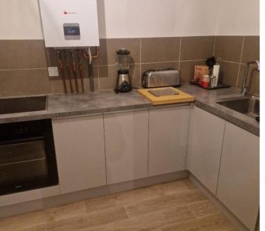 Le Pont-de-Claix Apartment | Joli T3 vue montagne - spacieux et cosy