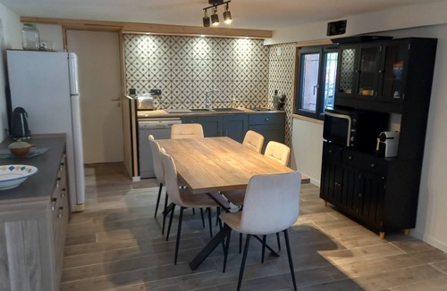 Le Verdon-sur-Mer House | Jolie maison terrasse jardin bois et 5 minutes de la plage de la chambrette