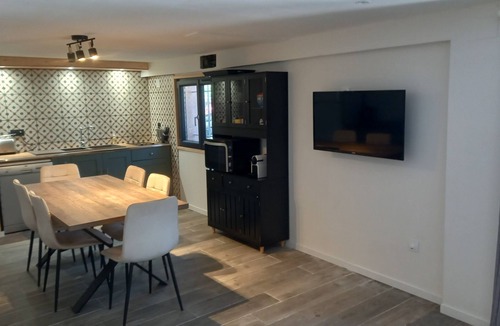 Le Verdon-sur-Mer House | Jolie maison terrasse jardin bois et 5 minutes de la plage de la chambrette