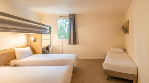 Roissy-en-France Hotel | Kyriad ECO - Roissy - Aéroport Paris-Charles de Gaulle