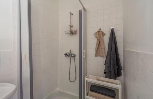 Evaux-les-Bains Apartment | l'Écrin vert-Happy House Conciergerie
