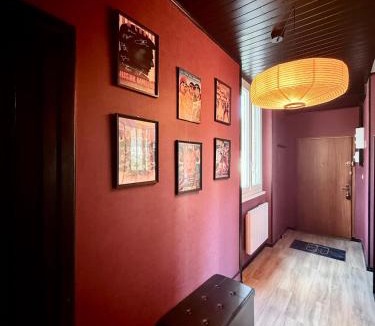 Vaulnaveys-le-Haut Apartment | L'Évasion Cinéma et Sorcier avec Piscine