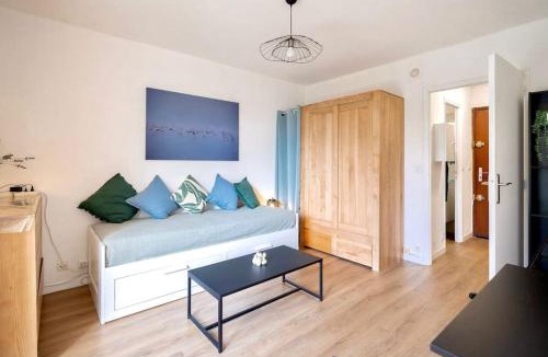 Les Beaux-Arts Apartment | L'Amarante, T1 avec Terrasse, Beaux Arts