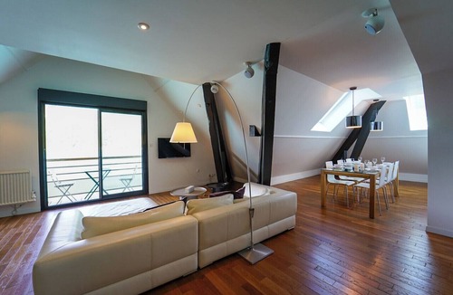 Duingt Condo | L'Attik, superbe appartement pour 5 personnes