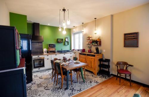 Bagneres-de-Bigorre Apartment | L'en vert appartement