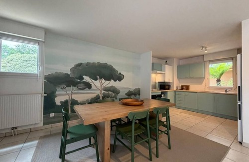 Arcangues Apartment | L'Escale de Brindos - Collective pool