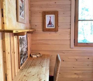 Les Thuiles Ski Chalet | L'Evasion Authentique - Nature & Cheminée