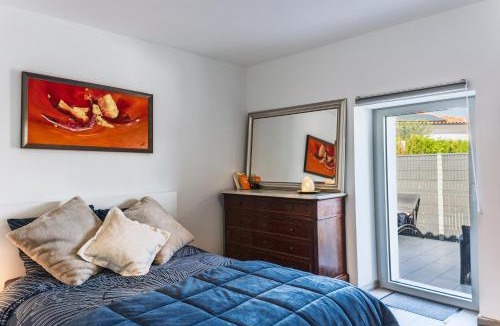Saint-Martin-de-Hinx Apartment | L'Océan - Au calme de la Campagne