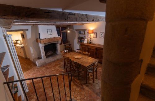 La Bastide-Pradines House | L'Oustal du Larzac, gîte en Aveyron