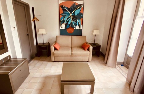 Boulbon Hotel | La Bastide de Boulbon