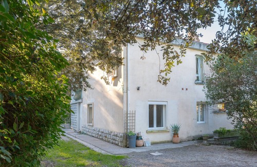 La Bastidonne Apartment | La Bastidonne: Peaceful Retreat with Private Pool in the Heart of the Luberon