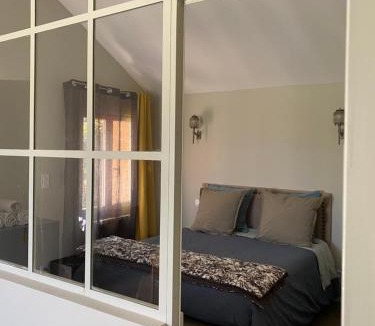 Roaix Bed & Breakfast | La Belle Etoile Chambres