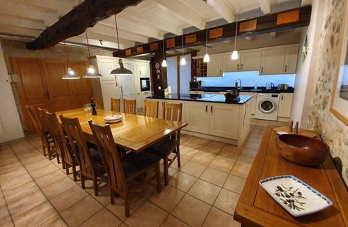Eus House | La Bergerie - 200 year old farmhouse, 4 stars, private pool, spectacular views !