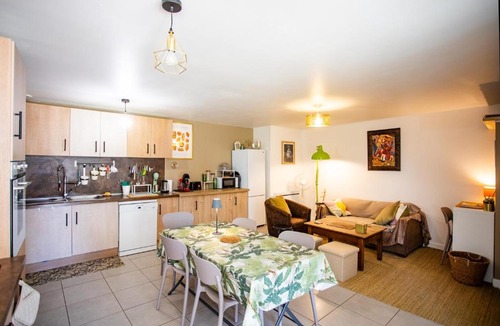 Savasse Apartment | La Bergerie