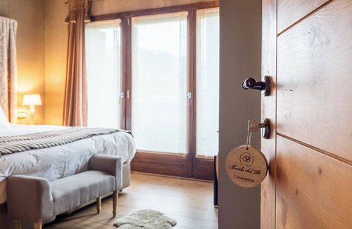Canillo Bed & Breakfast | La Borda del Pi I Casamanya I Breakfast Included