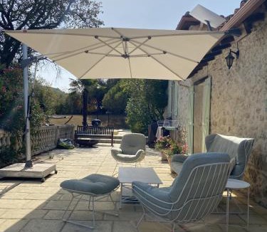 Auch Bed & Breakfast | La Bordeneuve - Chambre d'hôtes
