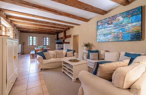 Castelnau-de-Montmiral Villa | La Brisée - Seven Bedroom Villa, Sleeps 14