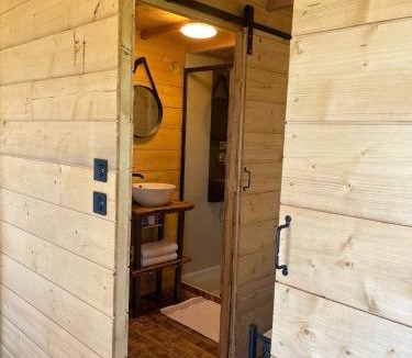 Ponlat-Taillebourg Ski Chalet | La cabane sous les chênes