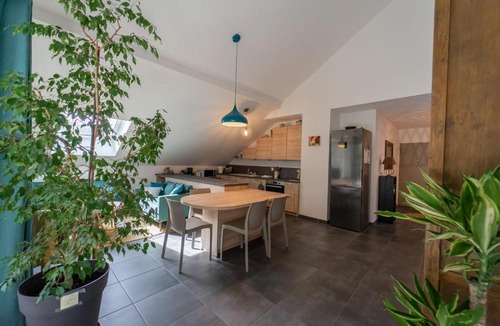 Duingt Apartment | La Champanaise - 2 bedroom apartment 300m from Lake Annecy