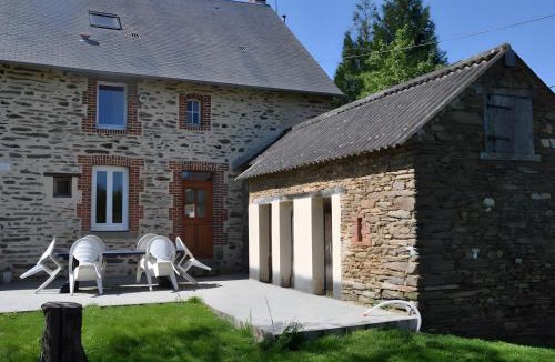 Nouzerolles House | La Charmille