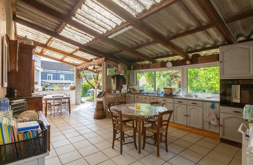 Duniere-sur-Eyrieux House | La Charrette B&B: Quiet Stay, Wi-Fi & Breakfast Included!