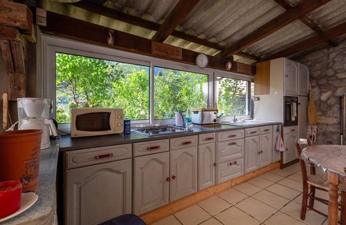 Duniere-sur-Eyrieux House | La Charrette B&B: Quiet Stay, Wi-Fi & Breakfast Included!