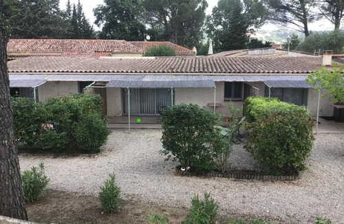 Callian House | La Cigale Verte à Callian