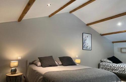 Sainte-Gemme House | « La Crécerelle » spacieux gîte contemporain entre Tarn et Aveyron