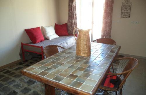 Saint-Maurice-d'Ibie Bed & Breakfast | La Dame Blanche