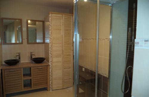 Saint-Maurice-d'Ibie Bed & Breakfast | La Dame Blanche