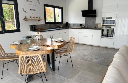 Ales Villa | La Dolce Villa - Bali&les Cévennes