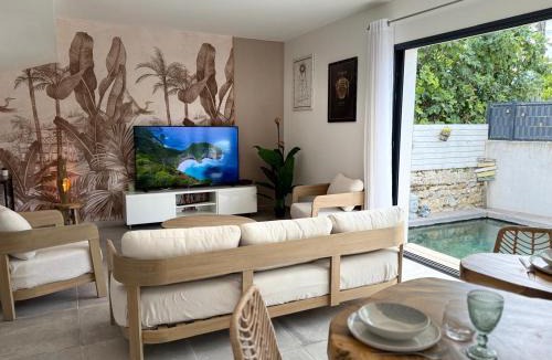 Ales Villa | La Dolce Villa - Bali&les Cévennes