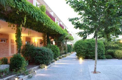 Brunete Hotel | La Ermita