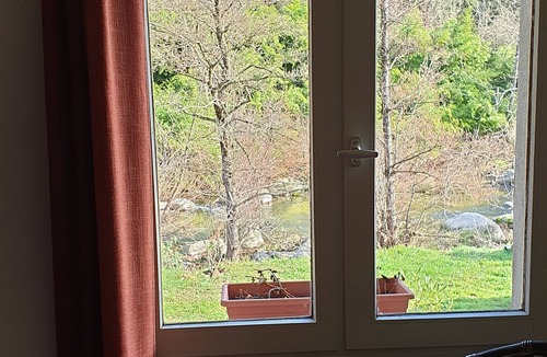 Duniere-sur-Eyrieux House | La Félicité: the river, nature, time to yourself.