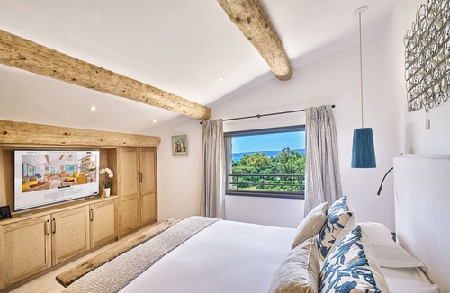 Cote d'Azur- French Riviera Hotel | La Ferme d'Augustin