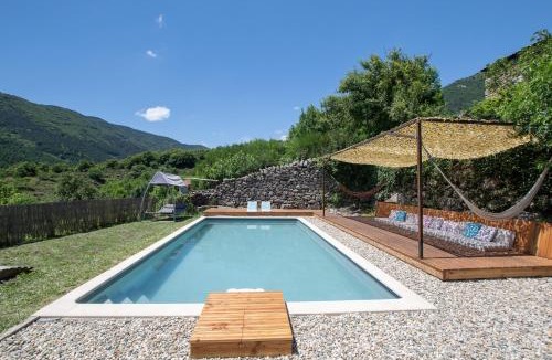 Valgorge House | La Ferme De Chalas